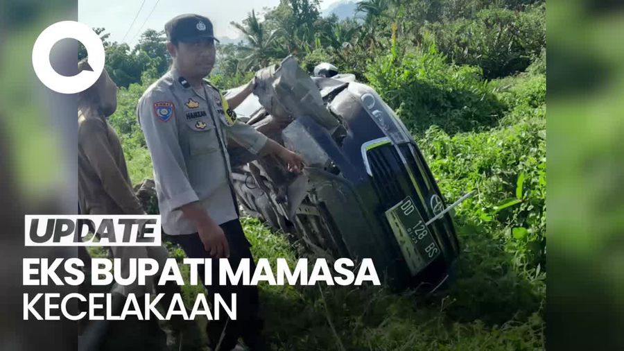 Penampakan Mobil Eks Bupati Mamasa Terbalik Gegara Rem Blong