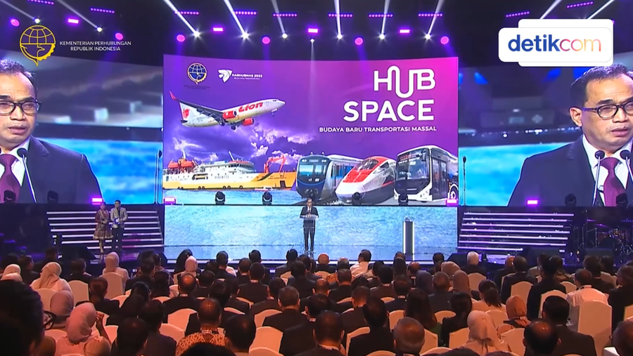 Keramaian di Malam Hub Space Hari Pertama 