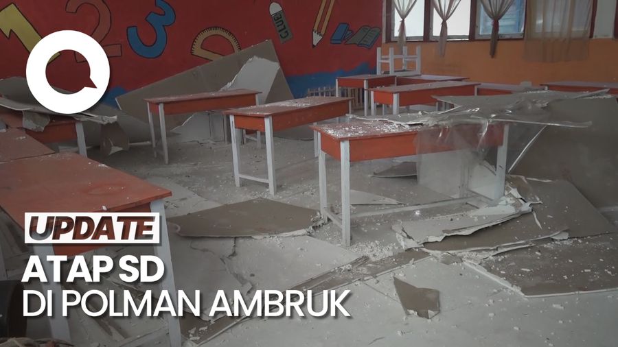 Penampakan Atap SD di Polman Ambruk, 49 Siswa Mengungsi Belajar