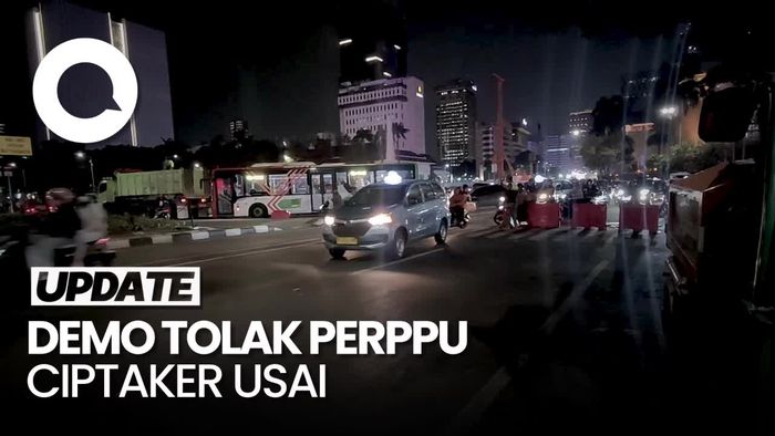 Demo Buruh di Patung Kuda Usai, Jalan Merdeka Barat Dibuka Kembali
