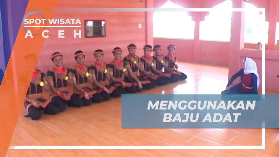 Pengalaman Seru Tampil Menari Tari Saman Lengkap Dengan Baju Adat Khas Aceh