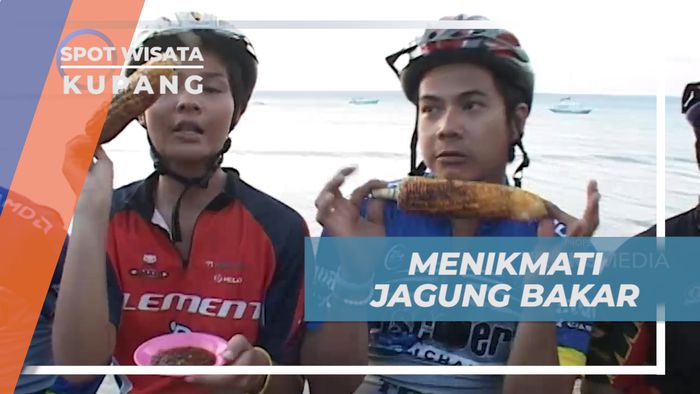 Menyantap Lezatnya Jagung Bakar di Tepi Pantai LLBK, Kupang