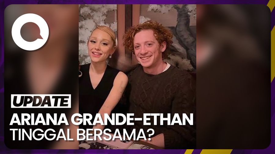 Ariana dan Kekasih Barunya Ethan Slater Tinggal Serumah 