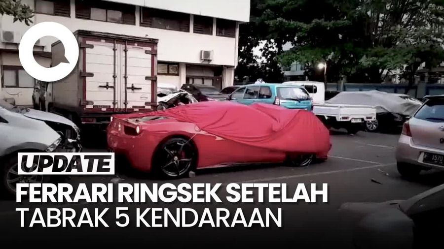 Ferrari Ringsek Setelah Tabrak 5 Kendaraan di Senayan, Pengemudi Jadi Tersangka