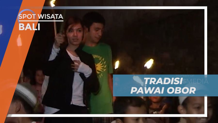 Mengikuti Kemeriahan Tradisi Pawai Obor di Desa Pegayaman, Bali