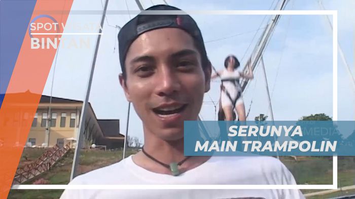 Melompat-lompat Seru Bermain Wahana Trampolin di Bintan