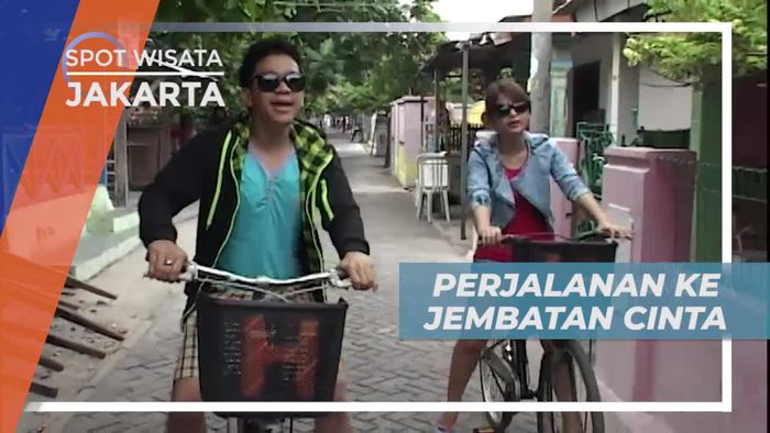 Bersepeda dan Naik Ojek, Momen Seru Dalam Perjalanan Menuju Jembatan Cinta, Jakarta
