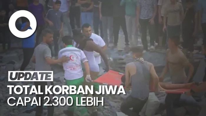 Pilu Warga Gaza Singkirkan Puing Cari Korban Usai Serangan Udara Israel