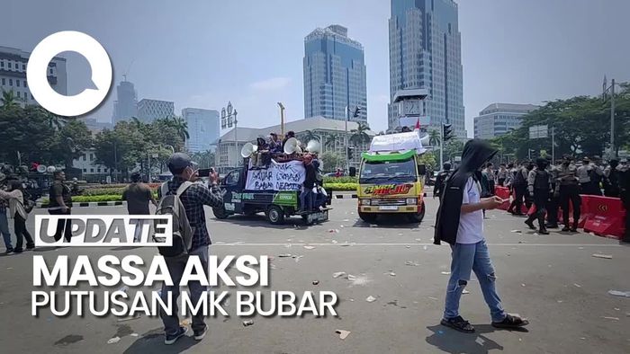 MK Tolak Gugatan Usia Capres-Cawapres, Massa Aksi di Patung Kuda Bubar