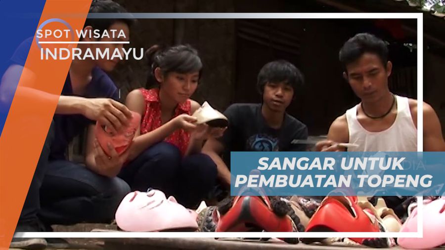 Melihat Dari Dekat Proses Pembuatan Kesenian Topeng Khas Indramayu