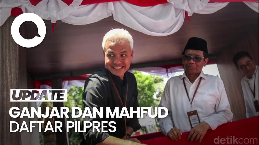 Saat Lautan Relawan Antar Ganjar-Mahfud Daftar Capres-Cawapres ke KPU