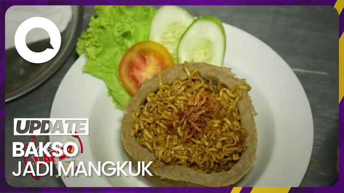Bikin Laper: Unik! Bakso Dijadikan Mangkuk Mie dan Nasi Goreng