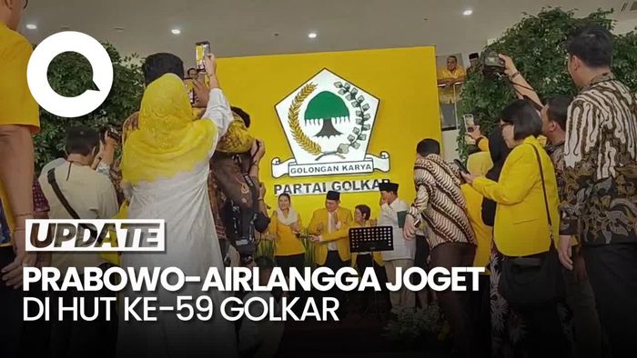Asyik! Momen Prabowo-Airlangga Joget & Nyanyi Bareng di HUT ke-59 Golkar
