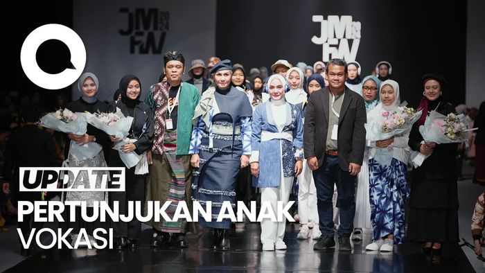 Parade Mahakarya Vokasi Adibusana JMFW 2024 Wujud Kurikulum Merdeka