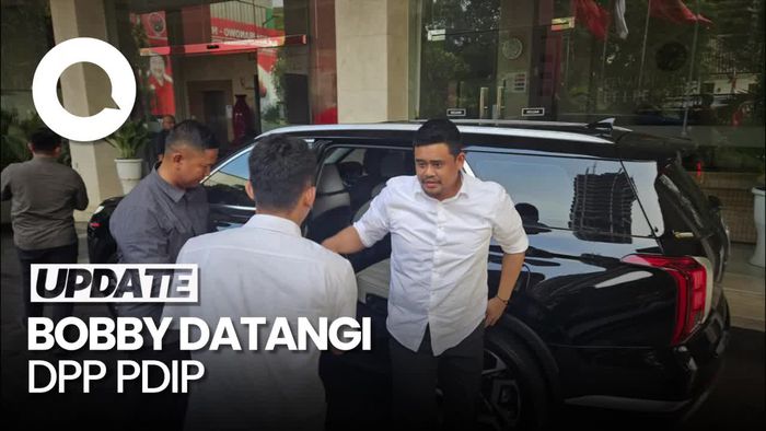 Momen Bobby ke Kantor DPP PDIP Seusai Nyatakan Dukung Prabowo-Gibran