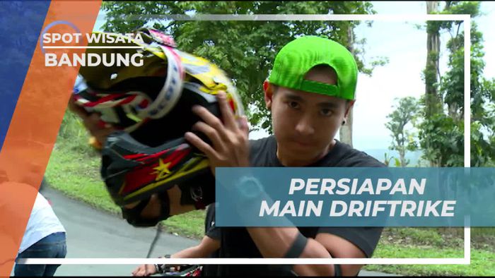 Menggunakan Alat Keselamatan Sebelum Bermain Driftrike, Bandung