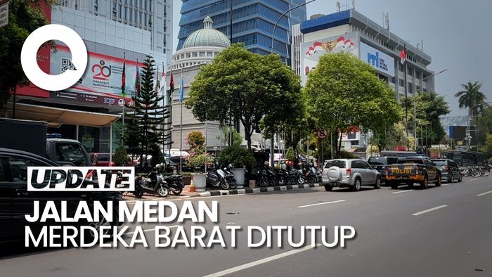 Jalan Medan Merdeka Barat Ditutup Jelang Pembacaan Putusan MKMK 