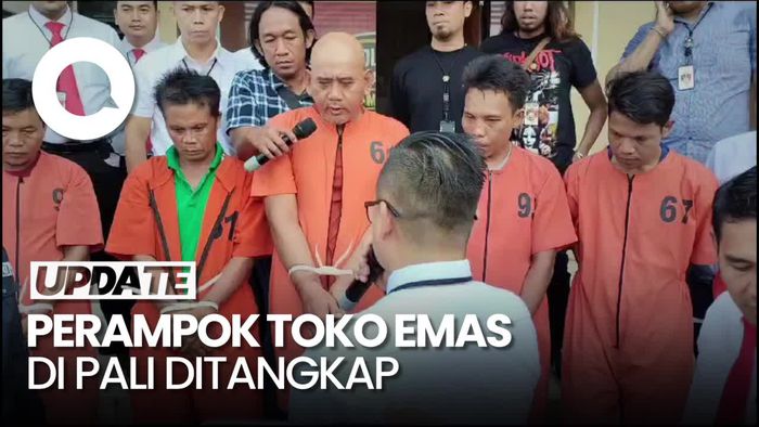 Tampang Perampok Bersenpi yang Gasak Toko Emas di PALI