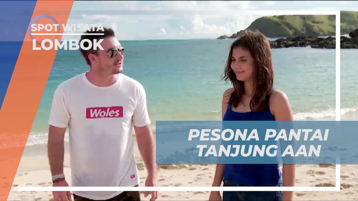 Berbagi Keseruan Bareng Bule di Tepi Pantai Tanjung Aan, Lombok
