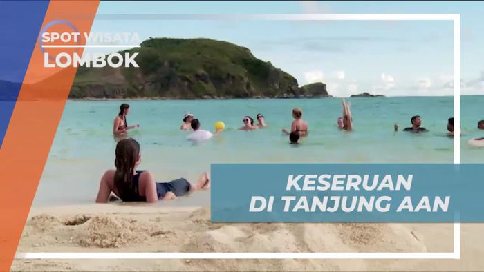 Seru-seruan Bermain di Pantai Tanjung Aan Lombok 
