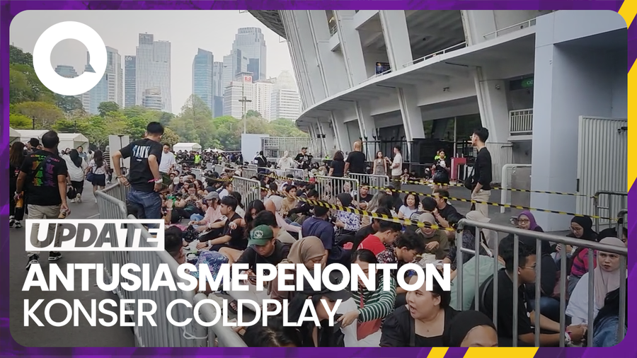 Antrean Penonton Jelang Konser Coldplay