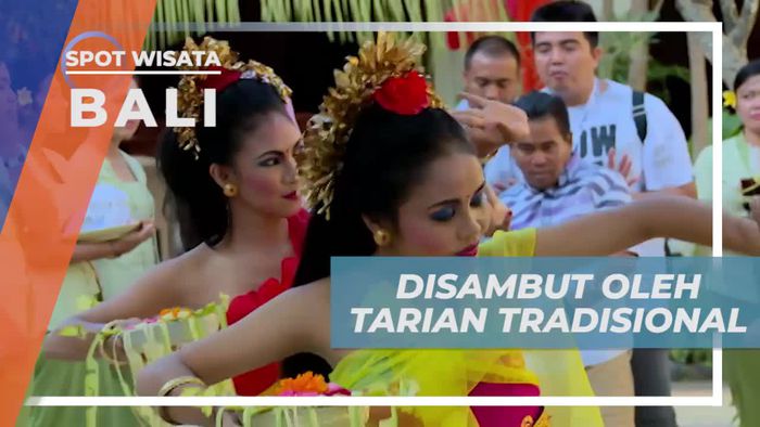 Sambutan Ramah Dengan Tarian Tradisional Bali 