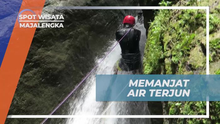 Memacu Adrenalin Memanjat Tebing Curug Situhiang Majalengka