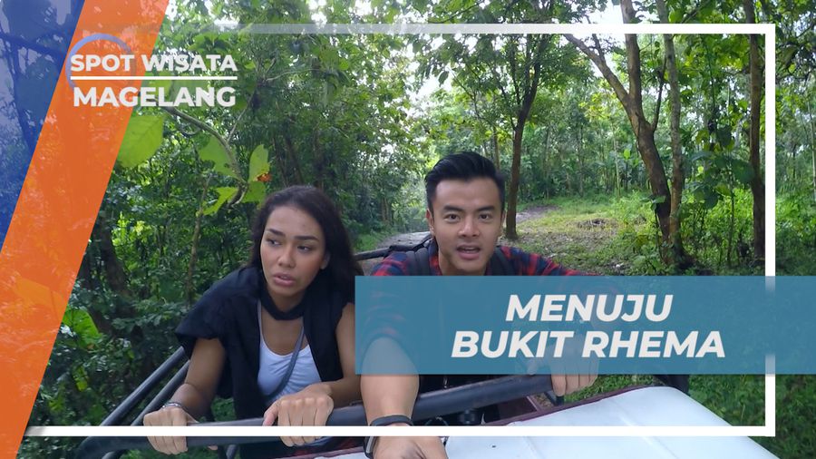 Menikmati Perjalanan Naik Mobil Jeep Menuju Bukit Rhema, Magelang
