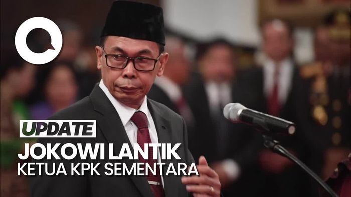 Momen Nawawi Pomolango Bacakan Sumpah Ketua KPK di Hadapan Jokowi