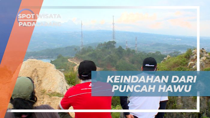 Menikmati Indahnya Lukisan Alam dari Puncak Gunung Hawu, Padalarang