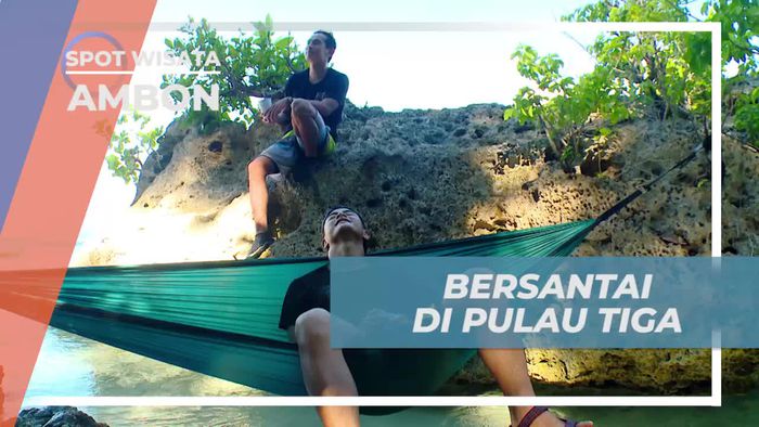 Bersantai Sejenak Ditemani Keindahan Pantai Pulau Tiga Ambon