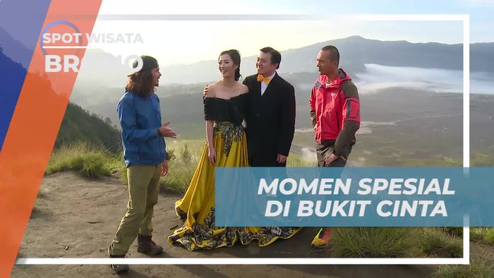 Mengabadikan Momen Spesial Ditemani Keindahan Gunung Bromo
