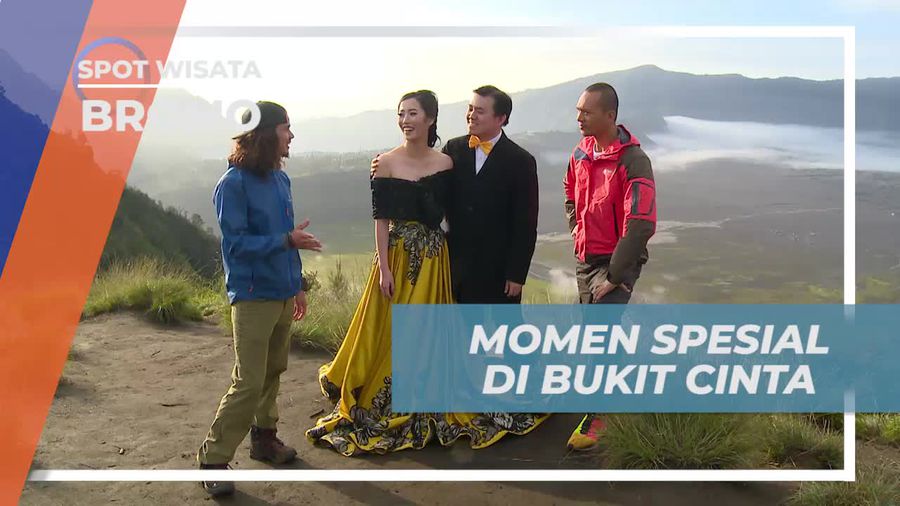 Mengabadikan Momen Spesial Ditemani Keindahan Gunung Bromo
