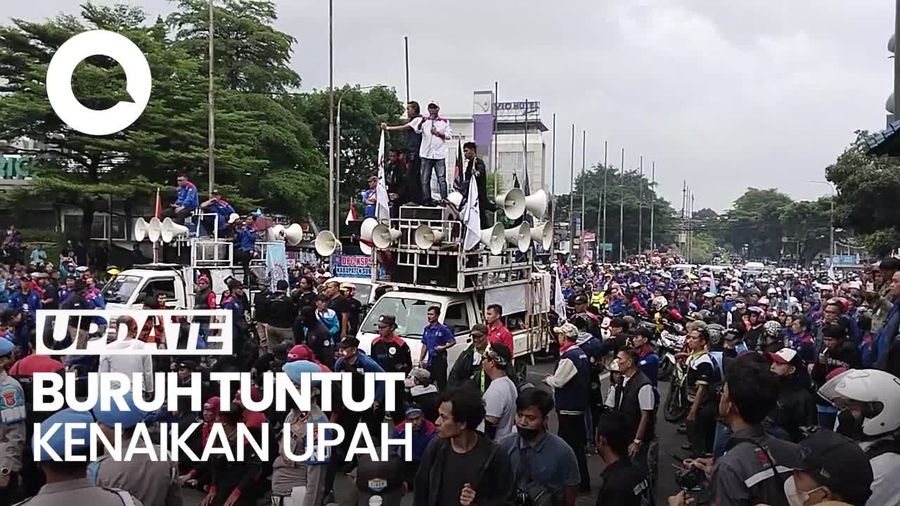 Gelombang Demo Tuntut Kenaikan Upah Ricuh di Sejumlah Wilayah