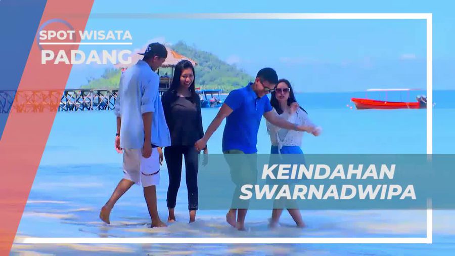 Panorama Air Pantai Jernih dan Pasir Putih Swarnadwipa Padang