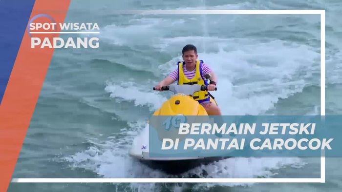 Bersenang-senang Main Jetski di Pantai Carocok Padang