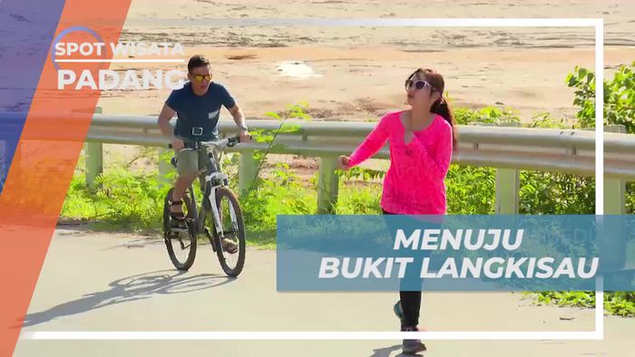 Mengendarai Sepeda Menuju Bukit Langkisau Padang