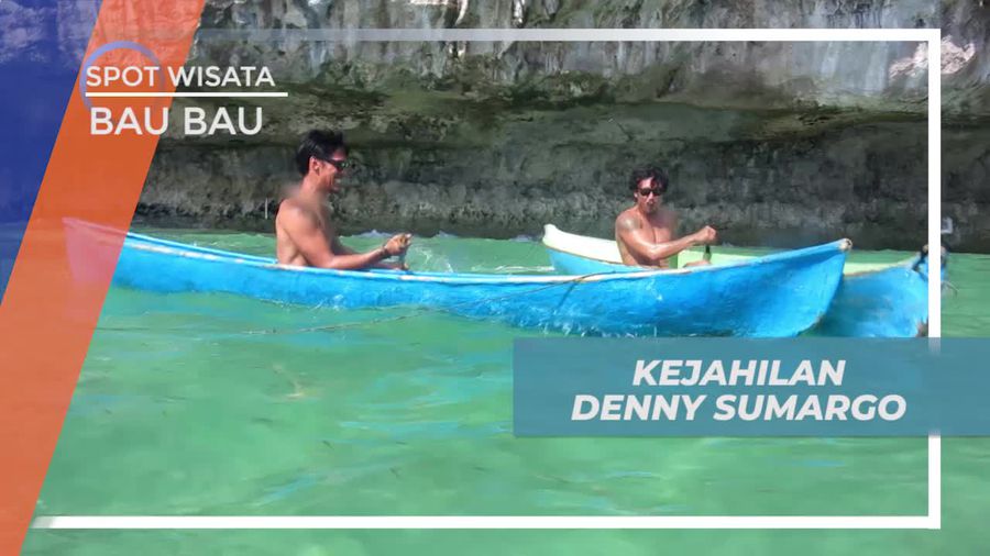 Seru-seruan Menggoyangkan Sampan di Pantai Bahari Baubau
