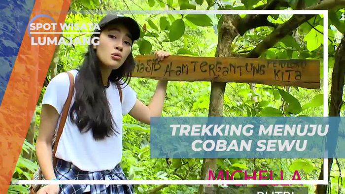 Berjalan Menuruni Bukit Dengan Medan Curam Menuju Coban Sewu Lumajang