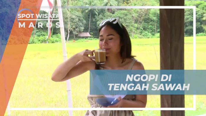 Seruput Hangat Secangkir Kopi di Tengah Sawah, Maros
