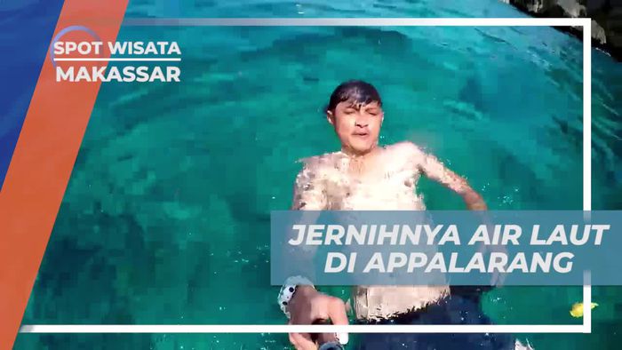 Menikmati Liburan, Berenang Seru di Jernihnya Air Pantai Appalarang, Makassar