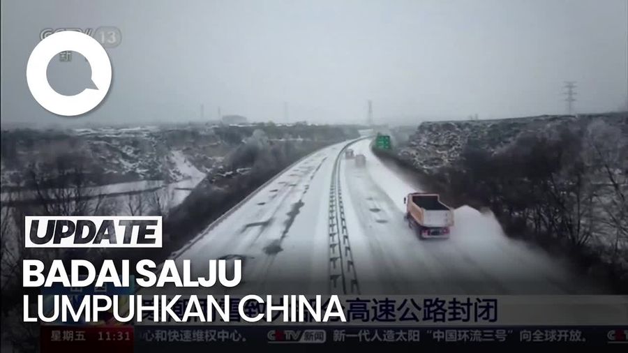 300 Ruas Jalan di China Lumpuh Akibat Salju Tebal