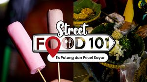 Manisnya Es Potong dan Nikmatnya Pecel Sayur di Kota Tua