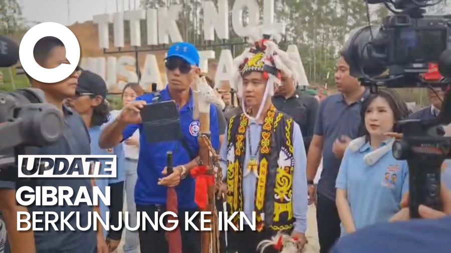 Gaya Gibran Kunjungi IKN Pakai Baju Adat Dayak