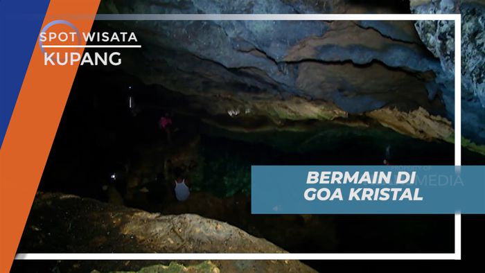 Seru-seruan Bermain Air di Kolam Alami Dalam Goa Kristal, Kupang