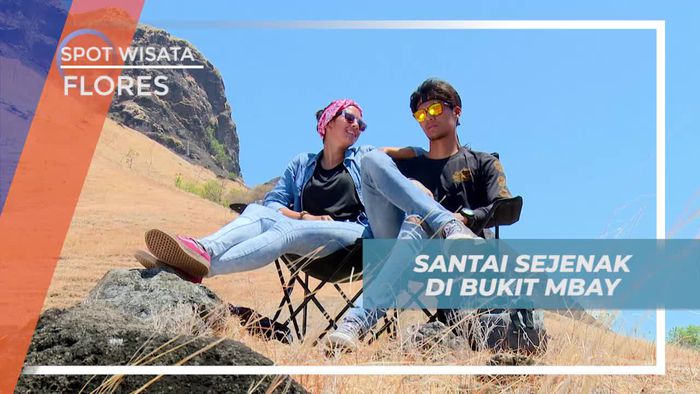 Bersantai Sejenak Seruput Kopi dan Teh di Puncak Bukit Mbay Flores