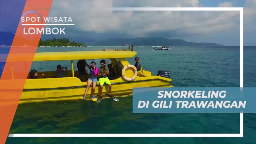 Melihat Keindahan Bawah Laut Dengan Glass Bottom Boat, Gili Trawangan Lombok 