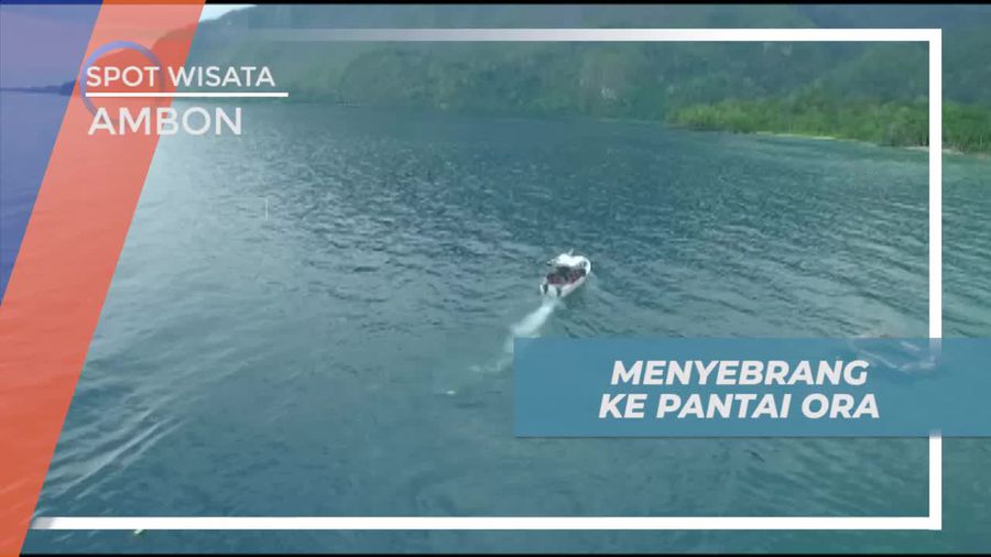 Berperahu Menyeberang ke Pantai Ora Ambon