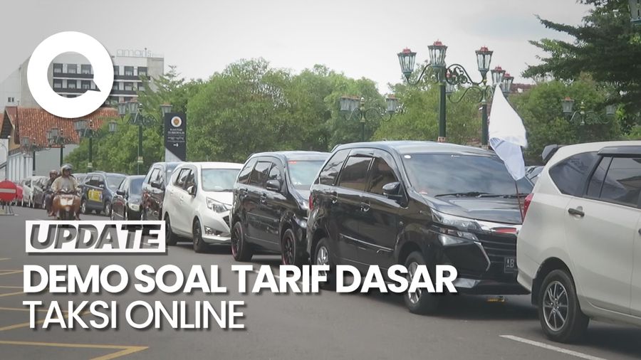 Penampakan Massa Driver Online Geruduk Kantor Gubernur DIY