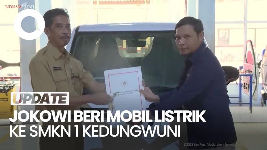 Wujud Wuling Air ev dari Jokowi untuk SMKN 1 Kedungwuni Pekalongan